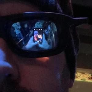 Meet your Posher, Rj